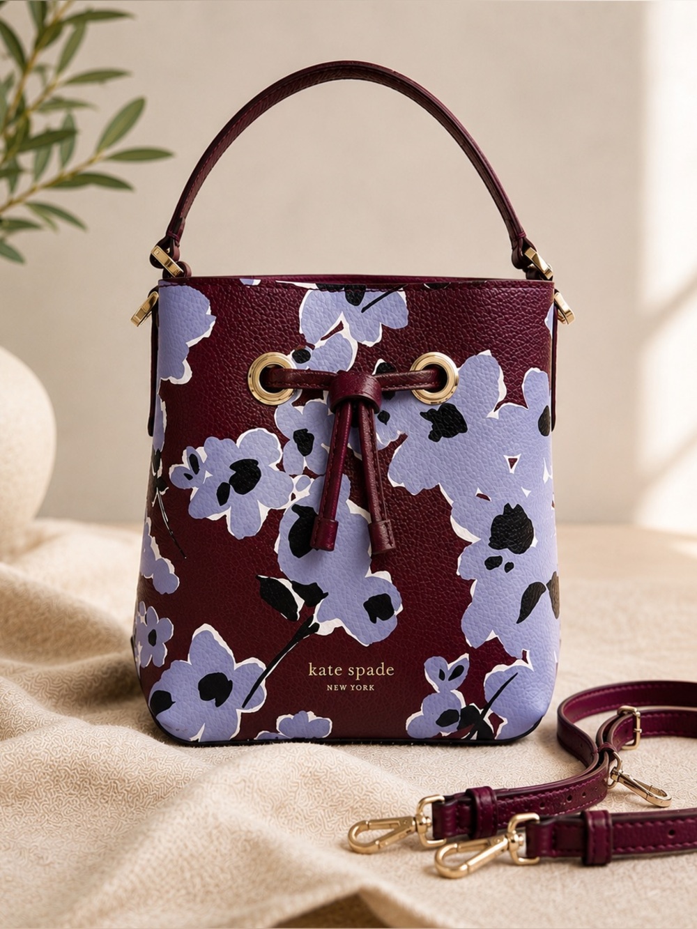 Kate Spade Eva Wildflower Mini bucket bag. *EUC*